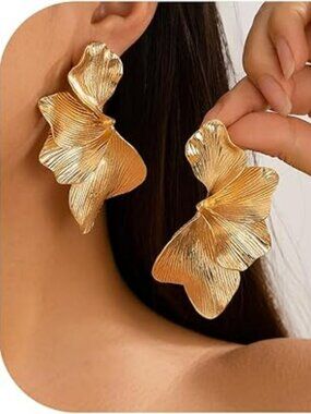NEW Gold Flower Leaf Earrings Trendy Statement Earrings Jewelry Oversized Chunky